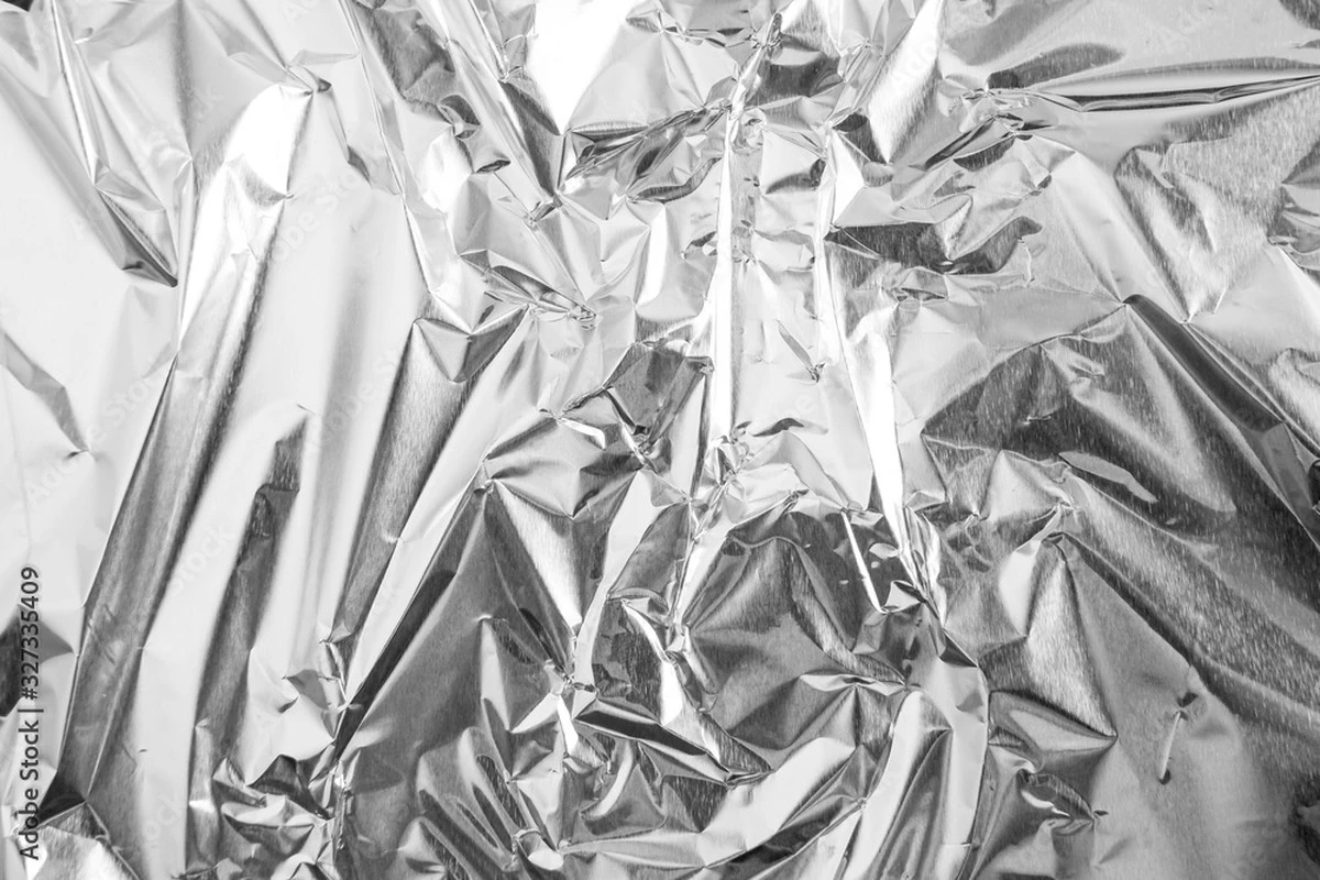 Avslöjandet: Varför din aluminiumfolie har en blank och en matt sida - image 1