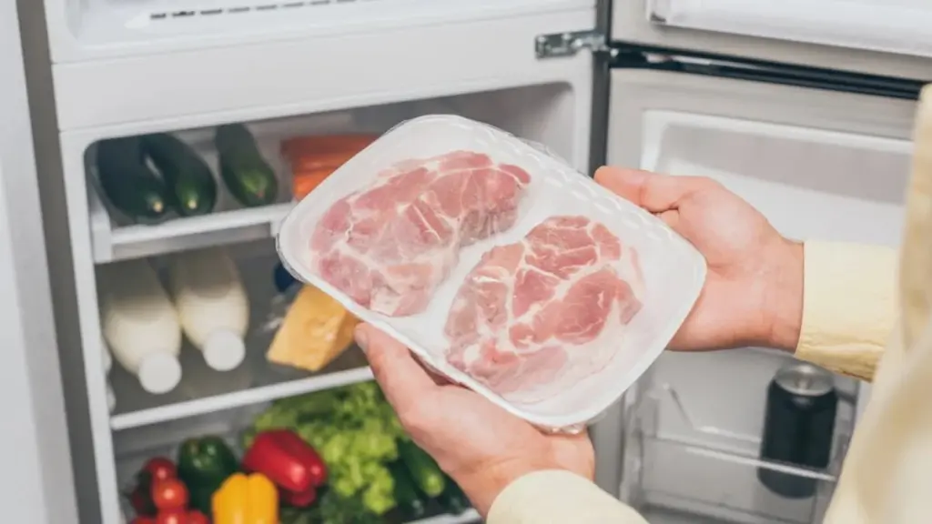 Därför kan fel frysning av kött göra dig sjuk – utan att du märker det