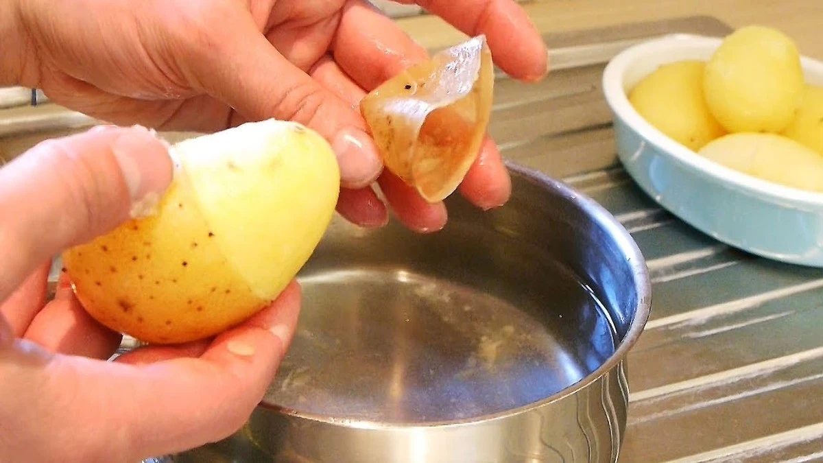 Gör så här för att skala potatis - ett geni men för hela potatisen - image 1
