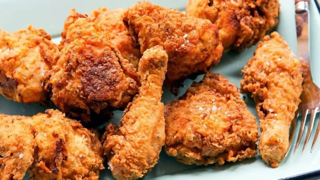 Hemmagjord friterad kyckling: Så får du den krispigast och saftigast med en hemlig ingrediens