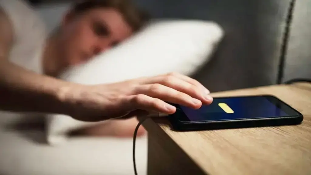 Missa inte detta: 9 av 10 laddar mobilen fel – så räddar du batteriet