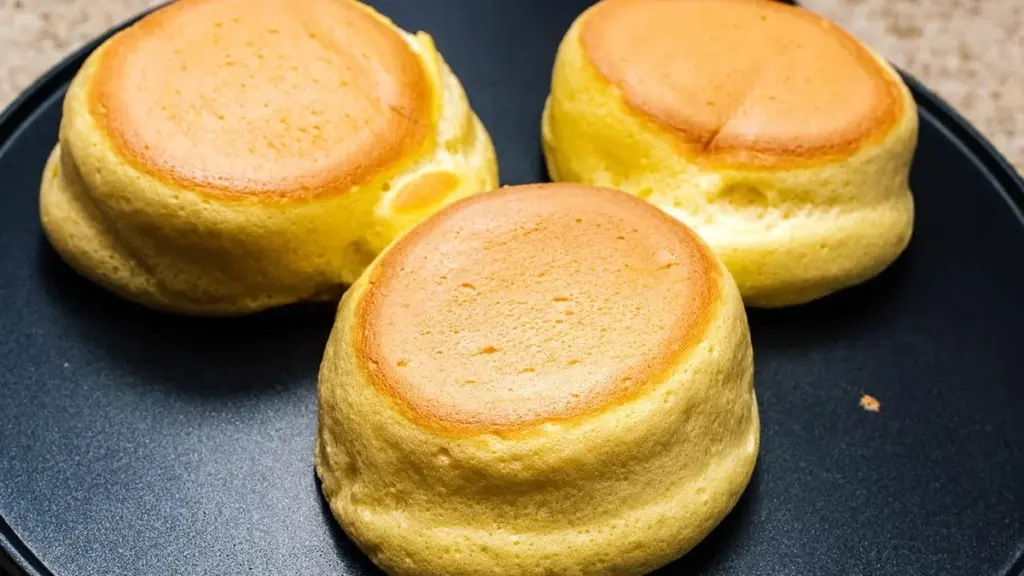 Så här gör du japanska puffiga pannkakor — mjuka och goda på nolltid